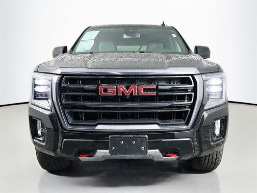 2024 GMC Yukon 4WD AT4