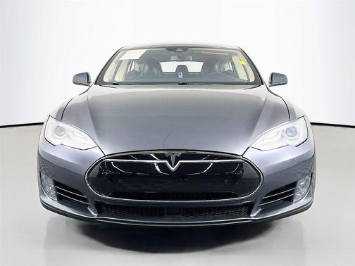 2016 Tesla Model S 70D