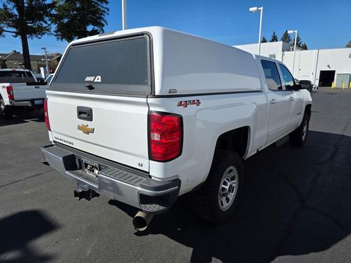 Summit White 2019 Chevrolet Silverado 2500 LT