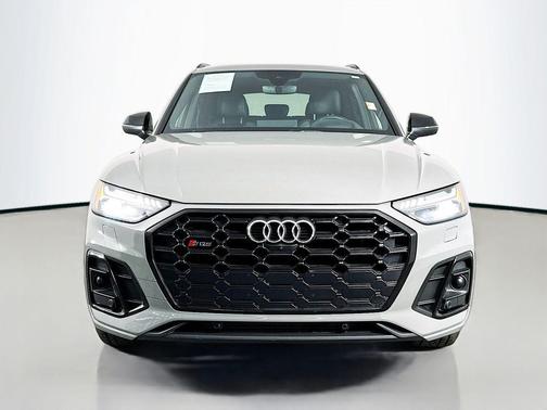 Quantum Gray 2021 Audi SQ5 3.0T Prestige