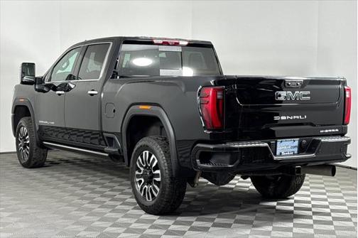 2024 GMC Sierra 3500 Denali