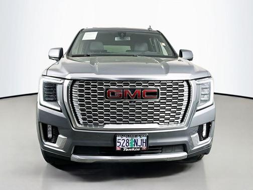Satin Steel Metallic 2022 GMC Yukon XL Denali