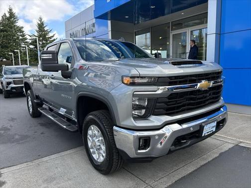 2025 Chevrolet Silverado 3500 LT