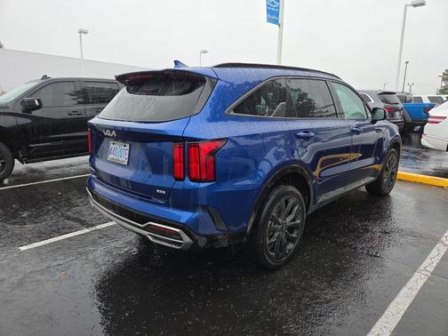 2023 Kia Sorento SX