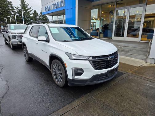2023 Chevrolet Traverse RS