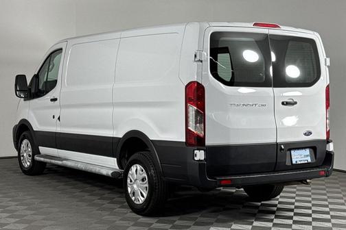 2021 Ford Transit-250 Base