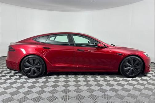 2024 Tesla Model S Long Range