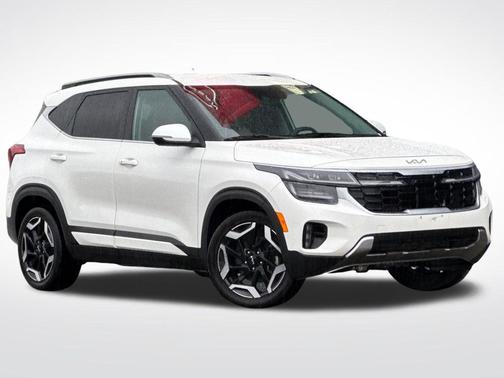 Snow White Pearl 2024 Kia Seltos SX Turbo