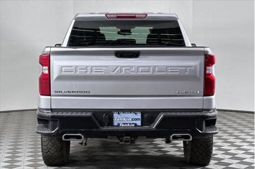 2022 Chevrolet Silverado 1500 Custom Trail Boss