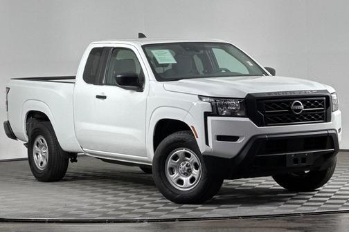 2023 Nissan Frontier S