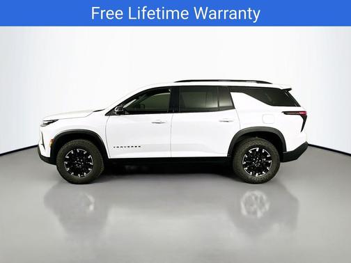 Polar White Tricoat 2026 Chevrolet Traverse AWD Z71