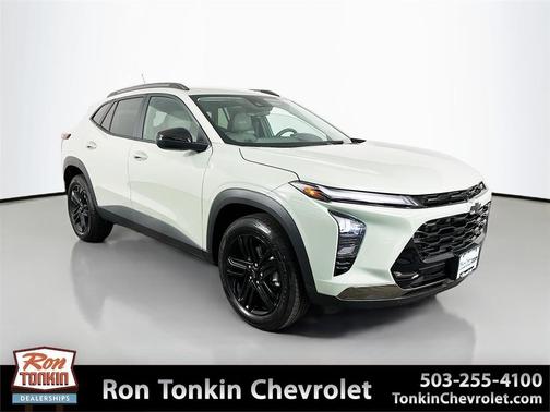 Cacti Green 2026 Chevrolet Trax FWD ACTIV
