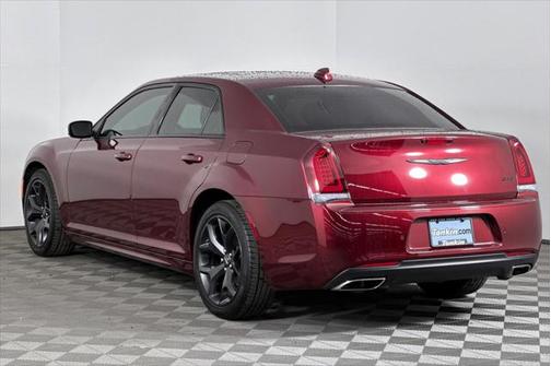 2023 Chrysler 300 Touring