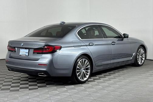2022 BMW 530 i xDrive