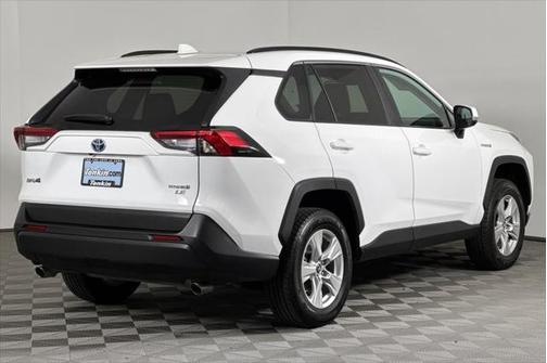 2021 Toyota RAV4 Hybrid LE