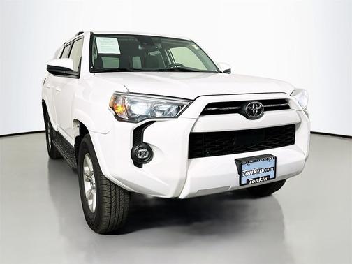 2024 Toyota 4Runner TRD Off Road