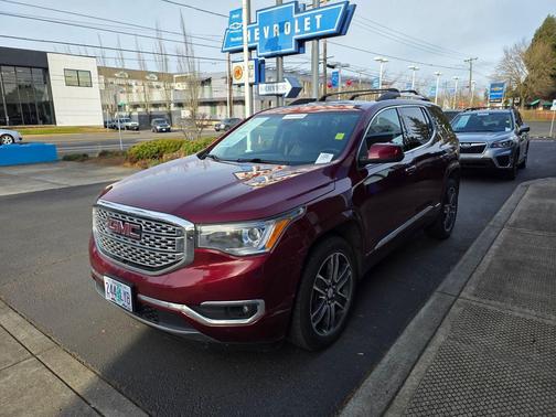 2017 GMC Acadia Denali