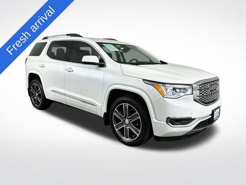 White Frost Tricoat 2018 GMC Acadia Denali