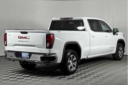 2023 GMC Sierra 1500 SLE
