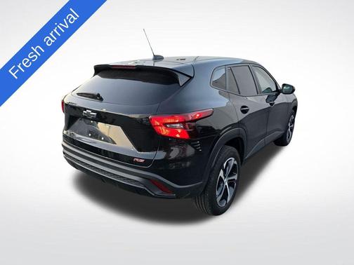 2025 Chevrolet Trax FWD 1RS