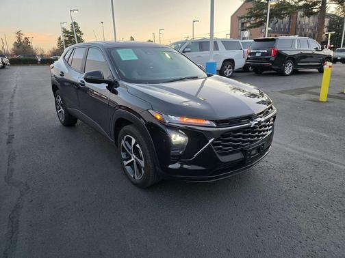 2025 Chevrolet Trax FWD 1RS