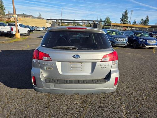 2011 Subaru Outback 3.6 R Limited