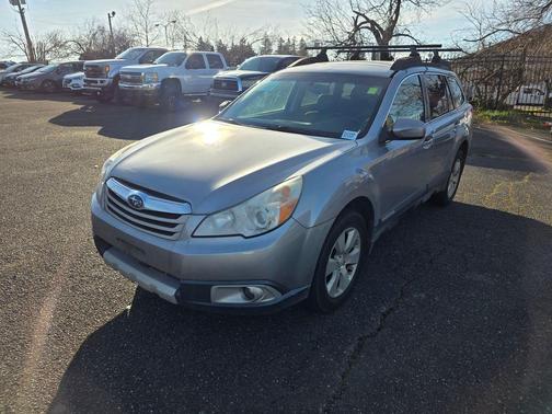 2011 Subaru Outback 3.6 R Limited