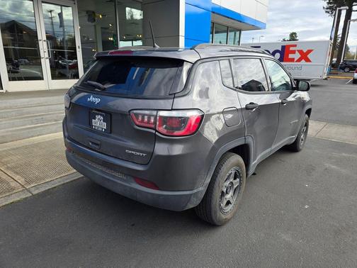 2018 Jeep Compass Sport