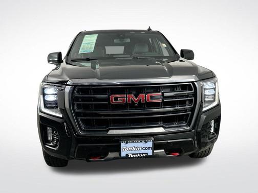 Onyx Black 2021 GMC Yukon 4WD AT4