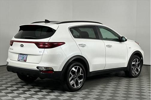 2022 Kia Sportage EX