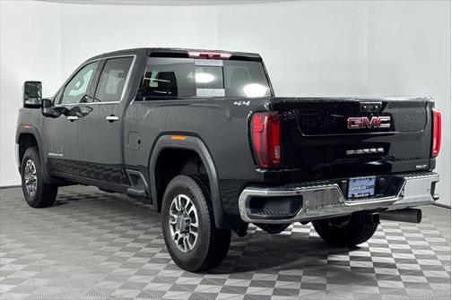 2023 GMC Sierra 3500 SLT