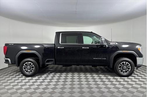 2023 GMC Sierra 3500 SLT