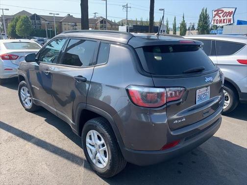2018 Jeep Compass Sport