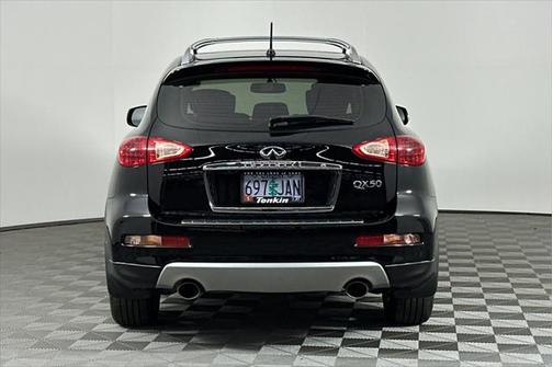 2017 INFINITI QX50 Base