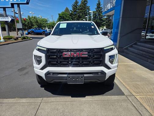 Summit White 2024 GMC Canyon Elevation