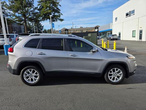 2018 Jeep Cherokee Latitude Plus