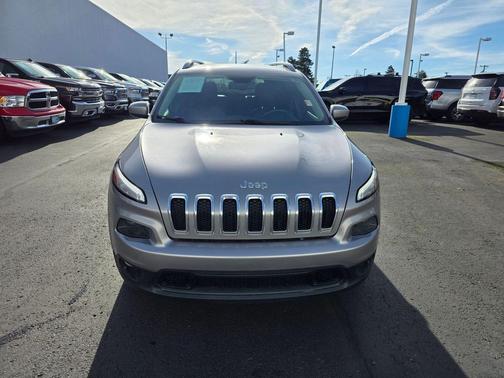 2018 Jeep Cherokee Latitude Plus