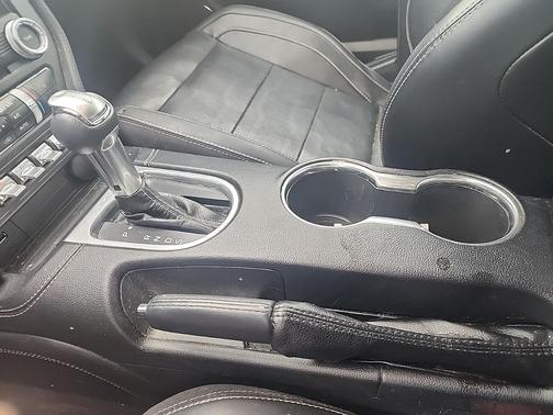 2021 Ford Mustang EcoBoost Premium