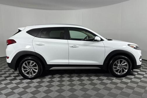 2018 Hyundai TUCSON SEL Plus
