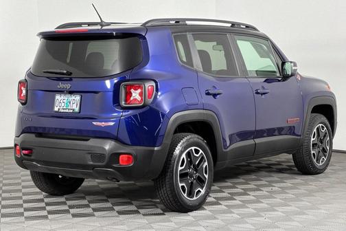 2017 Jeep Renegade Trailhawk
