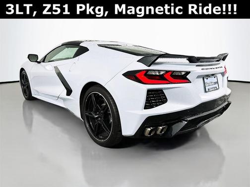 2022 Chevrolet Corvette Stingray w/3LT