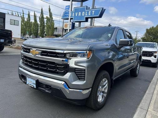 2025 Chevrolet Silverado 1500 LT