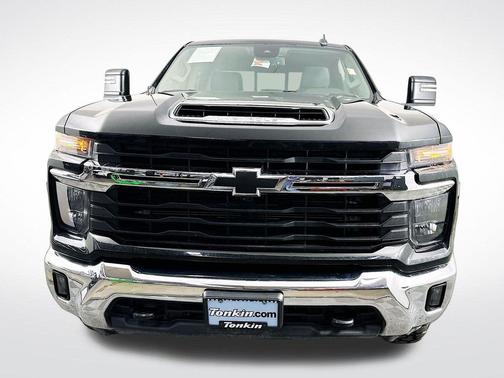 Black 2024 Chevrolet Silverado 2500 LT