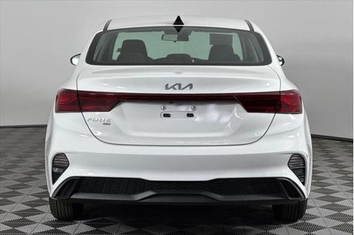 2023 Kia Forte LX