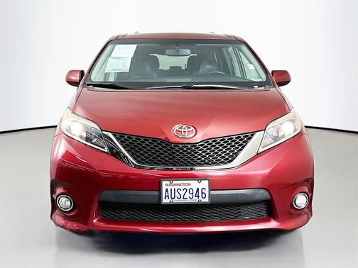 2016 Toyota Sienna SE