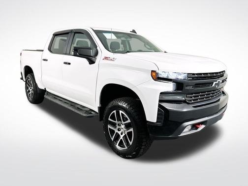 Summit White 2019 Chevrolet Silverado 1500 LT Trail Boss