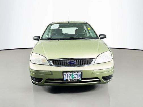 Green 2007 Ford Focus S