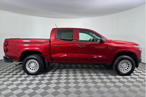 2023 Chevrolet Colorado WT
