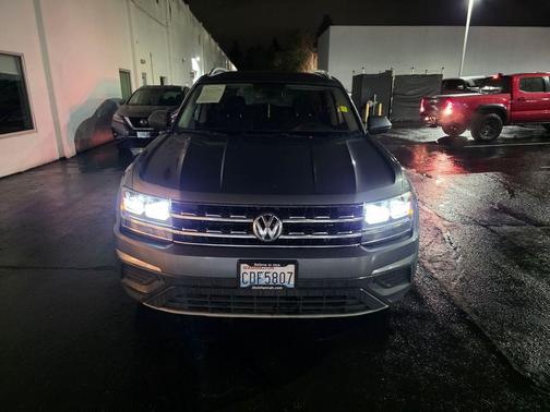 2018 Volkswagen Atlas 3.6L Launch Edition