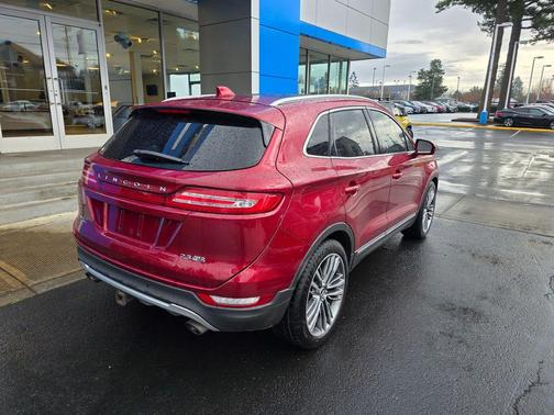 2015 Lincoln MKC Base